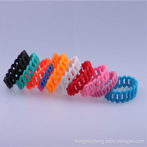 Manufacturer of Silicone Bracelet, Customized Designs are Welcome, High Quality and Cheapest Price